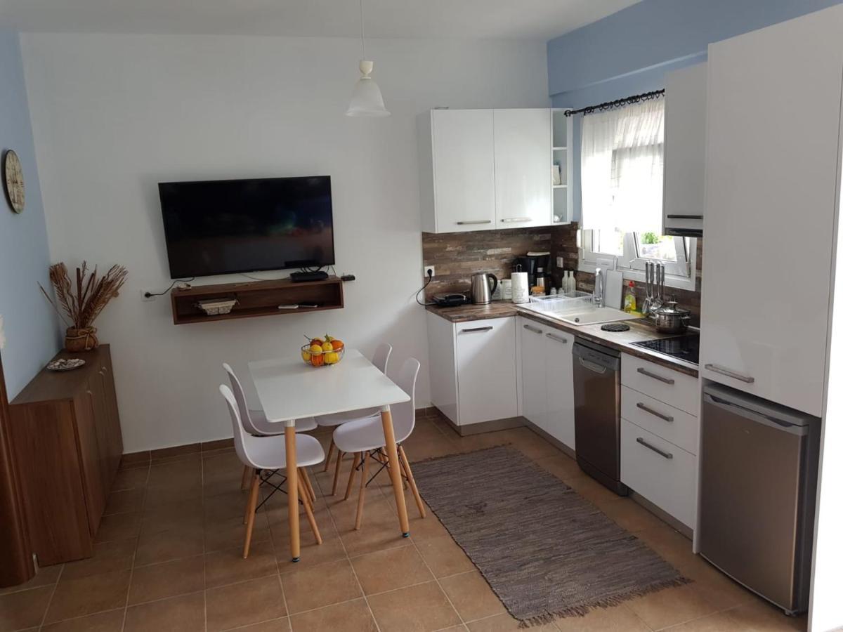 Apartamenty Rodzinne Kamena Vourla Dış mekan fotoğraf
