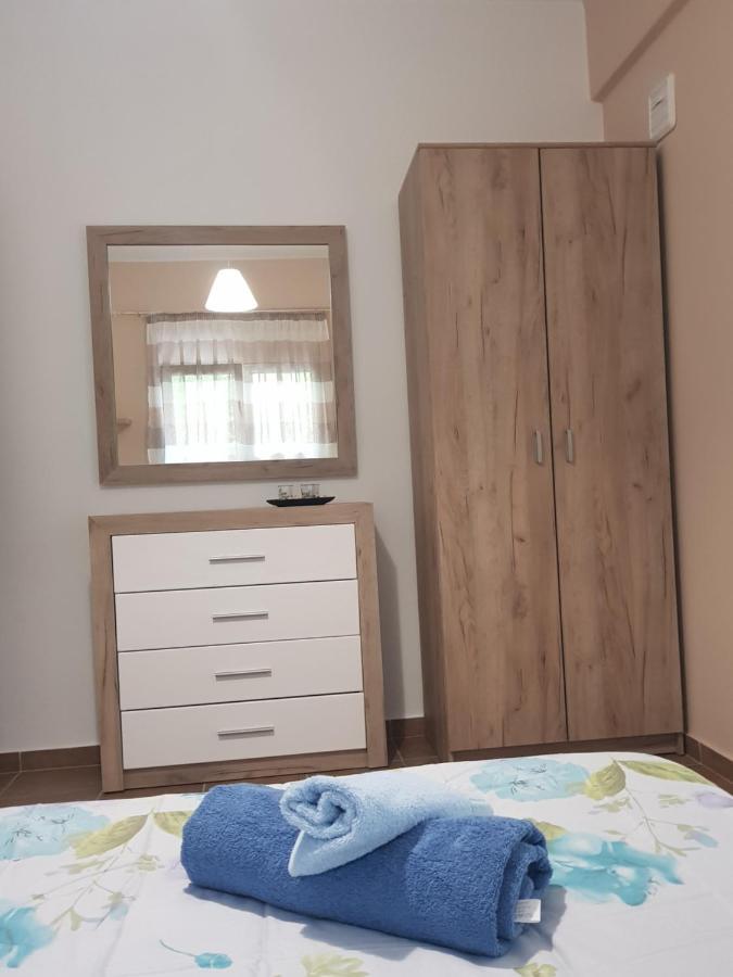 Apartamenty Rodzinne Kamena Vourla Dış mekan fotoğraf